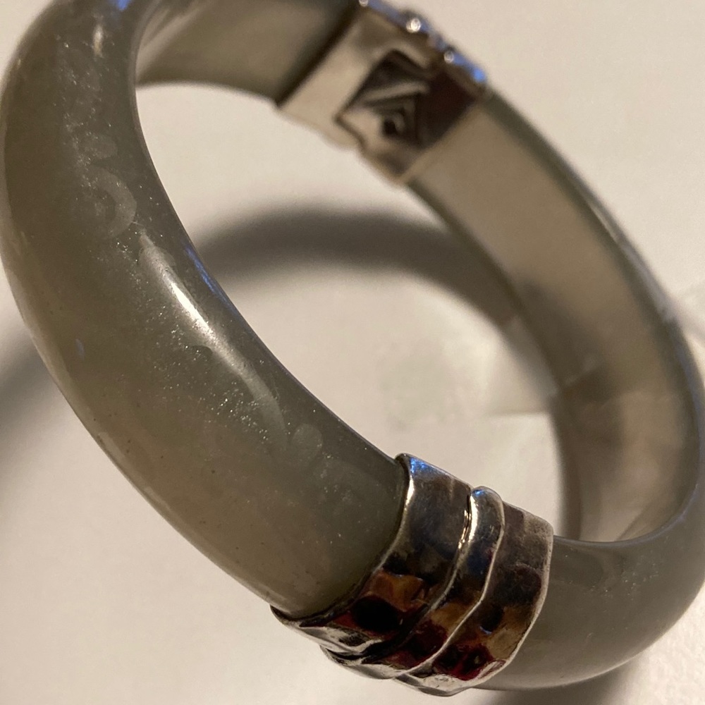 Silpada Lucite and Sterling Silver bangle bracelet
